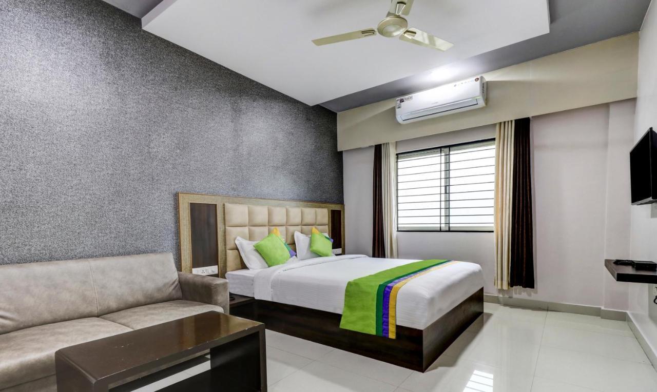 Treebo Sahara Suites 750 M From St Johns Medical College And Hospital Bengalúr Exteriér fotografie